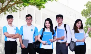 Thêm một đại học xét tổ hợp C00 trở lại